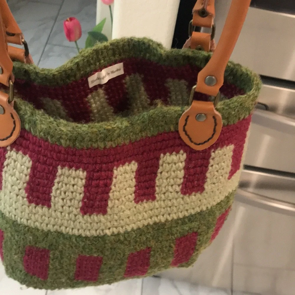 Handcrafted Crochet Green & Berry Tote Bag with Leather Handles - Picture 6 of 7